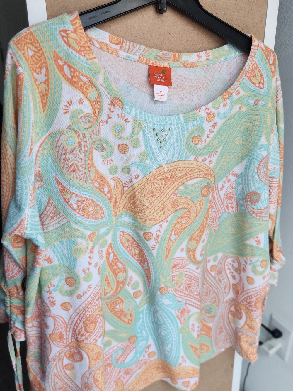 Hearts of Palm Woman 1X Paisley Boho Tie Sleeve Top Pastel Mint Coral